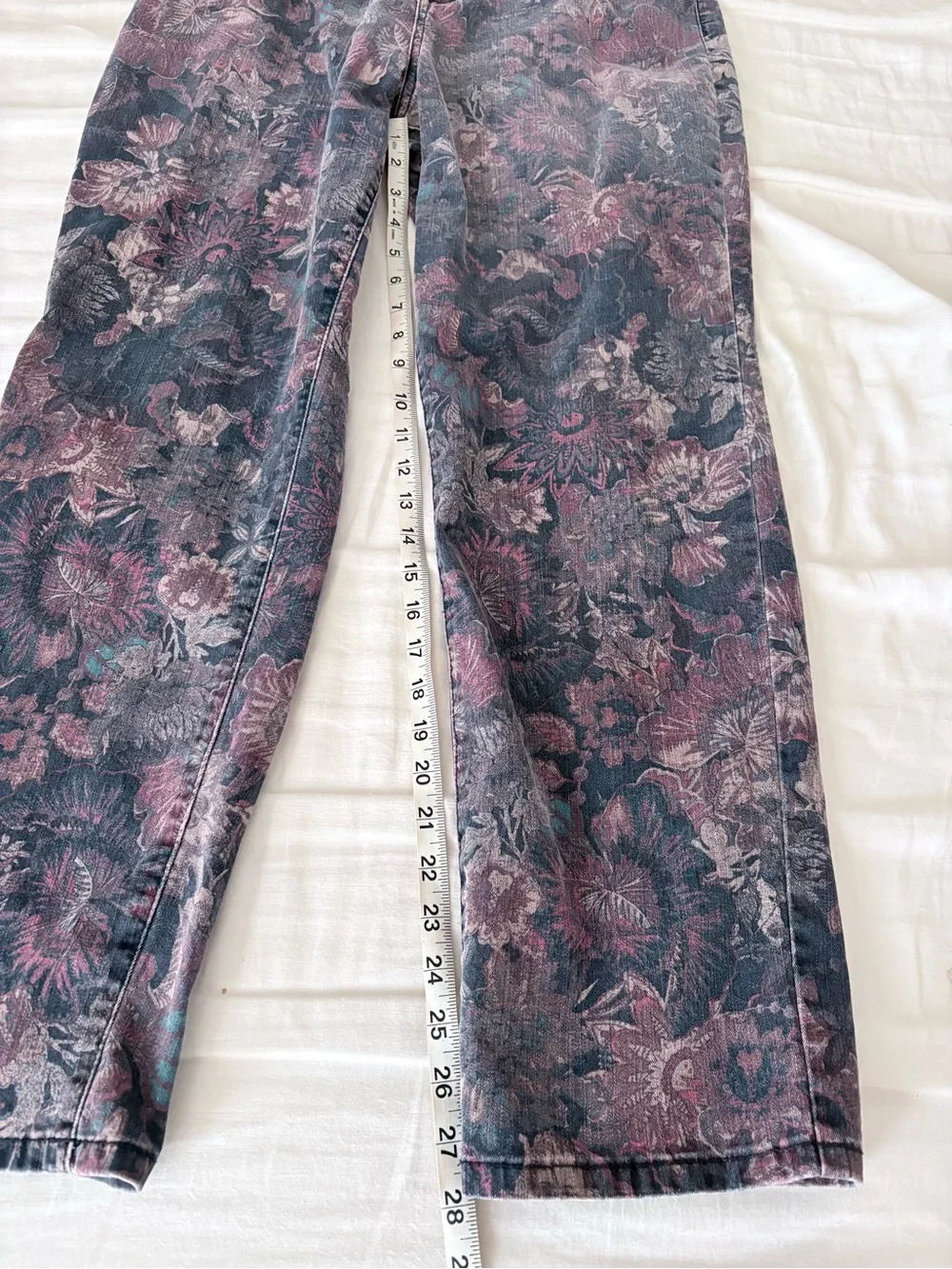 Bandolino Jeans with Dusty Lavender and Slate Floral Waistband - Picture 5 of 9